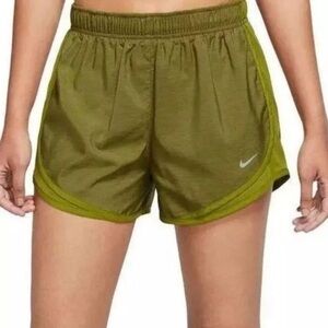 NEW Nike DRI-FIT Tempo Running Shorts Medium M Built In Brief Moss Army Green